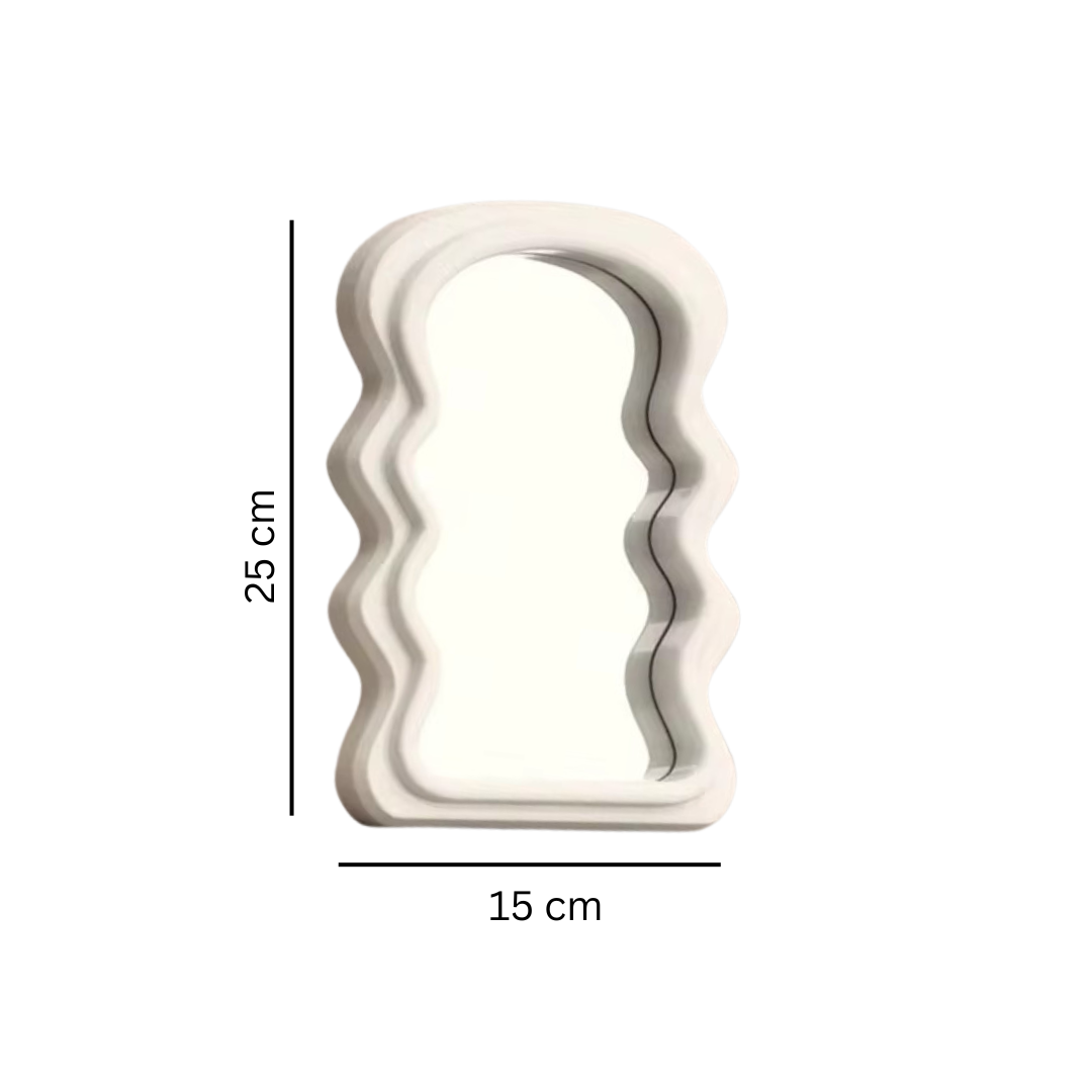 Cloudy Mirror – elegantes Design