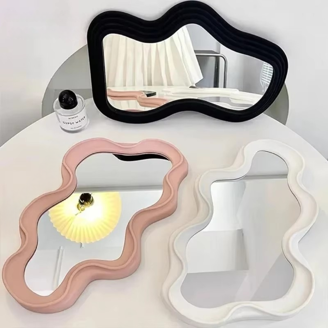 Cloudy Mirror – elegantes Design